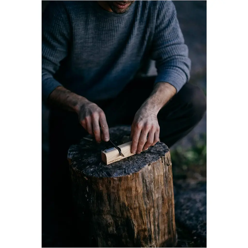 Точило Fiskars для сокир і ножів Fiskars Norden (1071898) - фото 5
