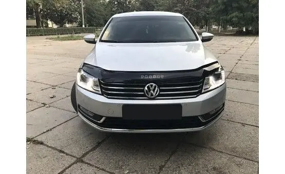 Дефлектор капоту мухобійка Volkswagen Passat B7 2010- Europe Євро Кріплення (Vip Tuning) - фото 2