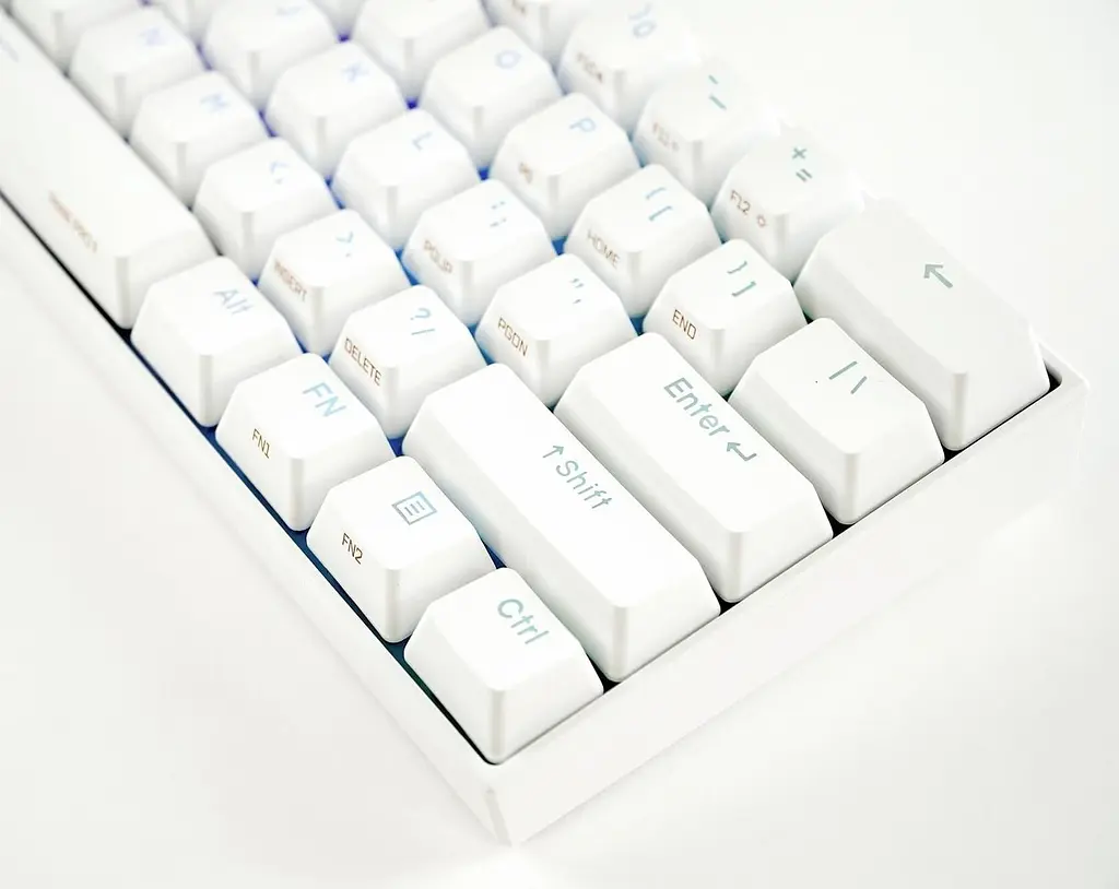 Клавіатура Obinslab ANNE PRO 2 60% RGB Gateron Pro Red Switch USB BT EN, білий (ANNE PRO 2) Б/в - фото 2