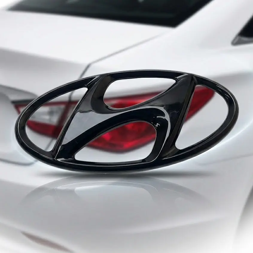 Емблема Hyundai Sonata 2011-2015 129х64 мм 2 напрямні та скотч Чорна глянсова (OEM: 86300-4R100, 863004R100) - фото 3