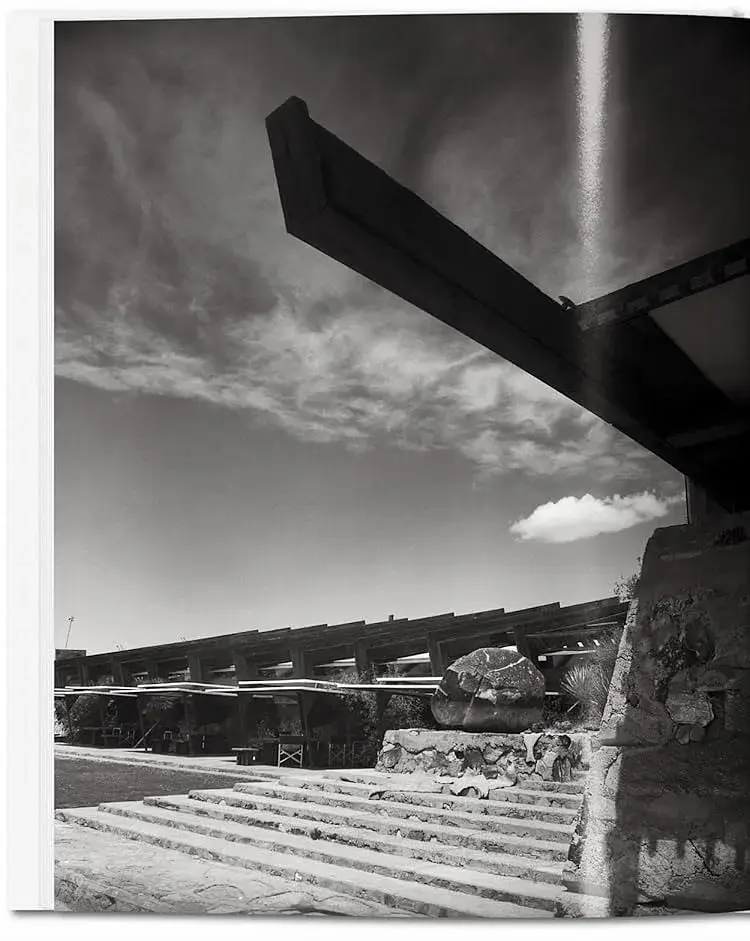 F. L. Wright - фото 8