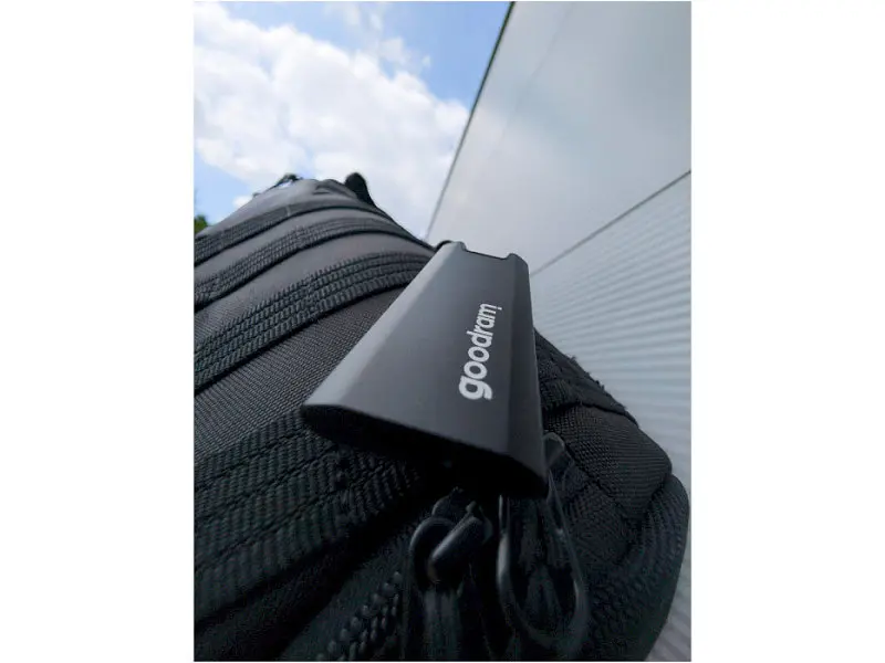 SSD-накопичувач GOODRAM Move Ridge 2 TB (SSDR-GMRE-02T-K0) - фото 4