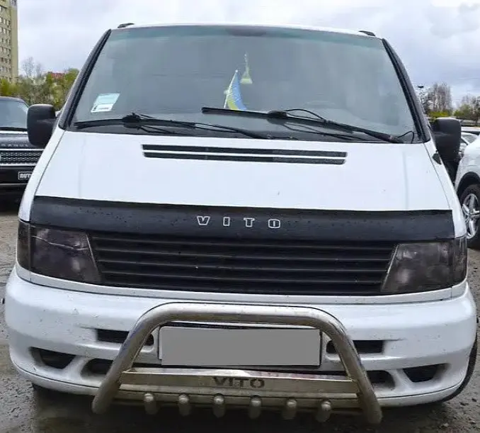 Дефлектор капота мухобойка Mercedes-Benz Vito 638 1996-2003 Євро Кріплення (Vip Tuning) MRD05 - фото 2