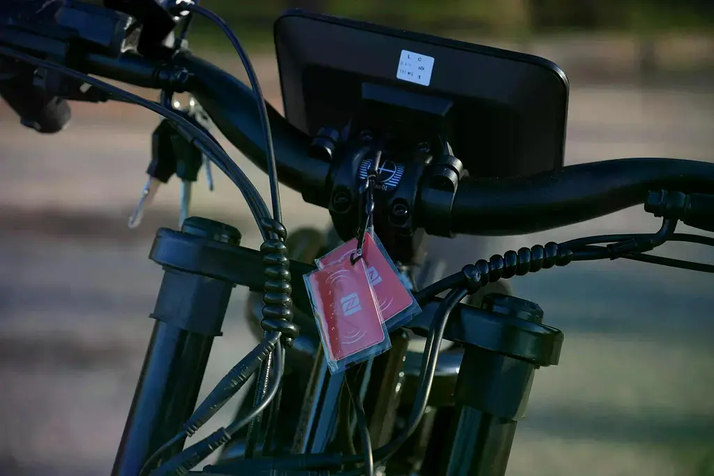 Электрофетбайк Corso Komodo MAX 20" (1200W 60V 21Ah) Черный - фото 4