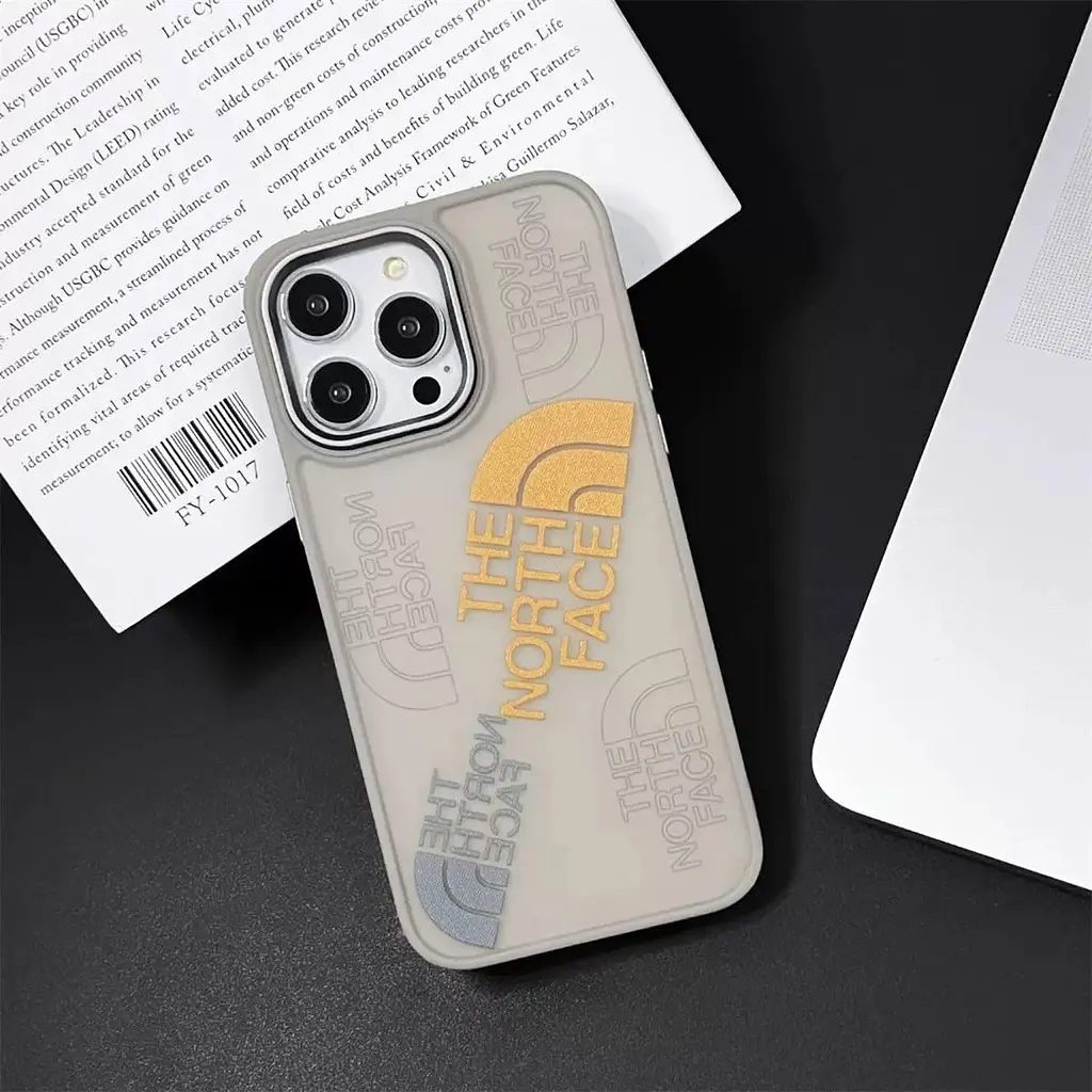 Чохол The North Face для iPhone 13 Pro - сірий матовий із принтованим логотипом - фото 2