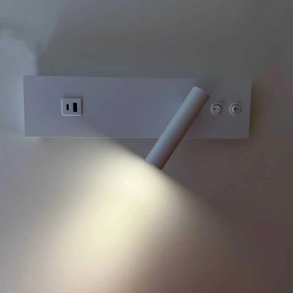 Світильник настінний Violux BITRIX-W USB 15W 3000/4200/6000K 865Lm IP20 білий ( 553006 ) - фото 8