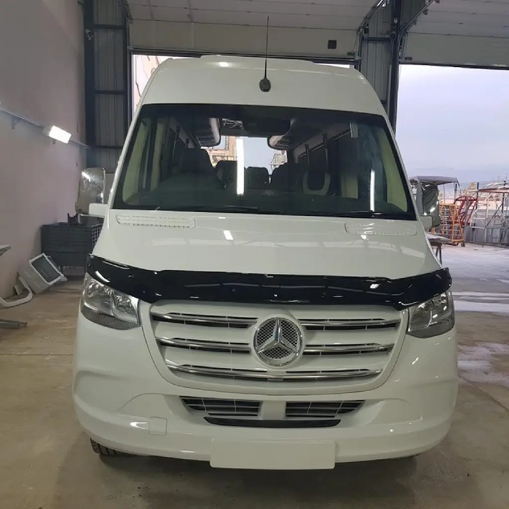 Дефлектор капоту мухобійка Mercedes-Benz Sprinter (907) 2018-2025 Євро Кріплення (Vip Tuning) - фото 3
