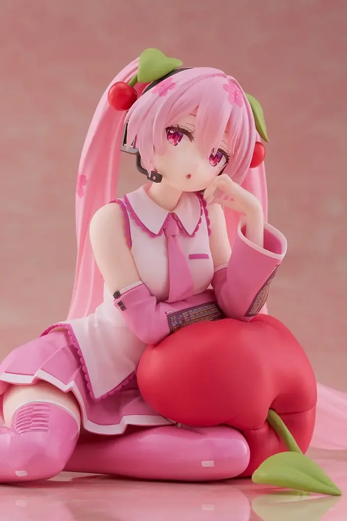 Фигурка Taito Вокалоид Сакура Хацуне Мику Vocaloid Sakura Hatsune Miku Cherry Cushion Ver. 12 см T V SHM CC 12 - фото 5