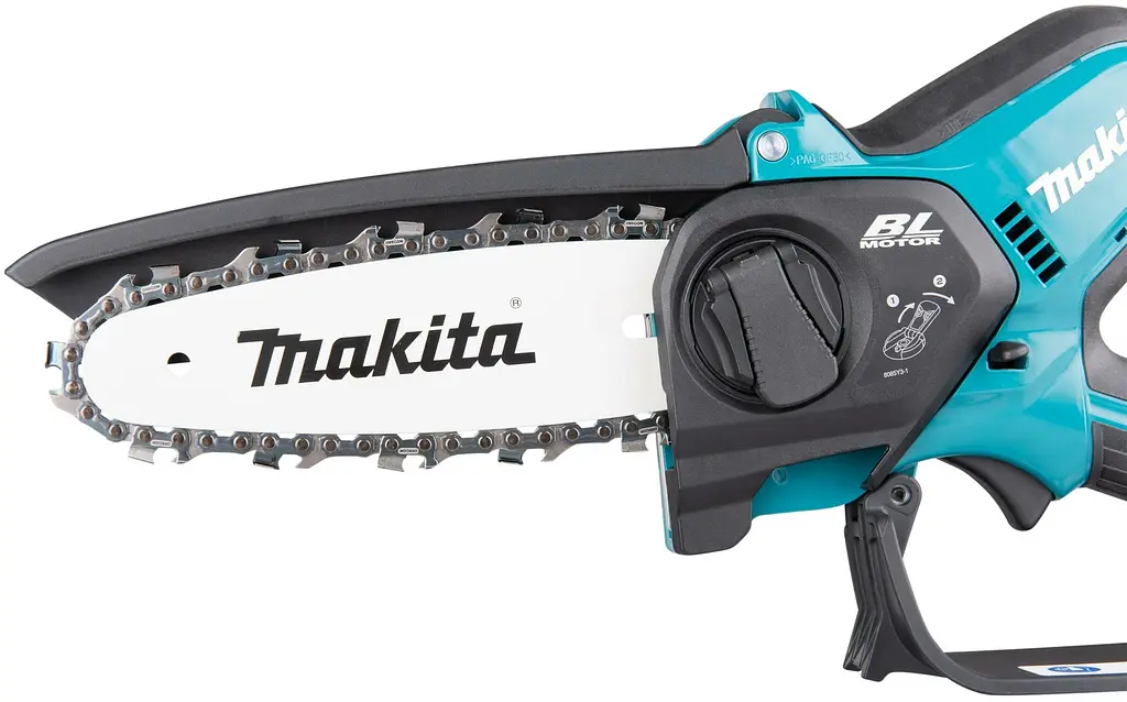 Пила ланцюгова акумуляторна Makita UC029GZ (15 см, 8 м/с, 590 Вт, BL, XGT 40 В, без акумуляторів та зарядного пристрою) - фото 6
