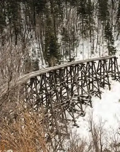 Abandoned Places. A photographic exploration of more than 100 worlds we have left behind - фото 4