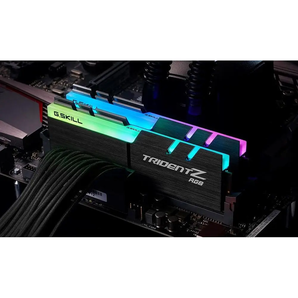 Память для настільних компютерів G.Skill 32 GB (2x16GB) DDR4 3200 MHz Trident Z RGB (F4-3200C16D-32GTZR) - фото 4