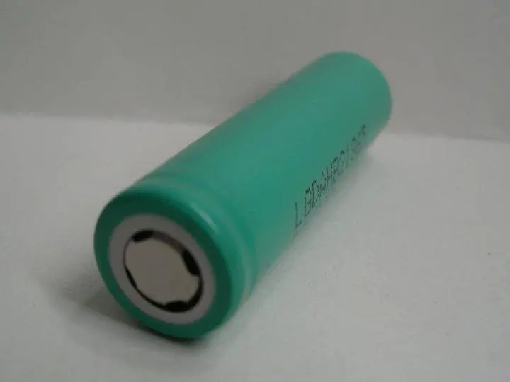 Акумулятор високострумовий LG Li-ion 18650 1500mAh ICR18650 HB2 30A Зелений (1716613164) - фото 4