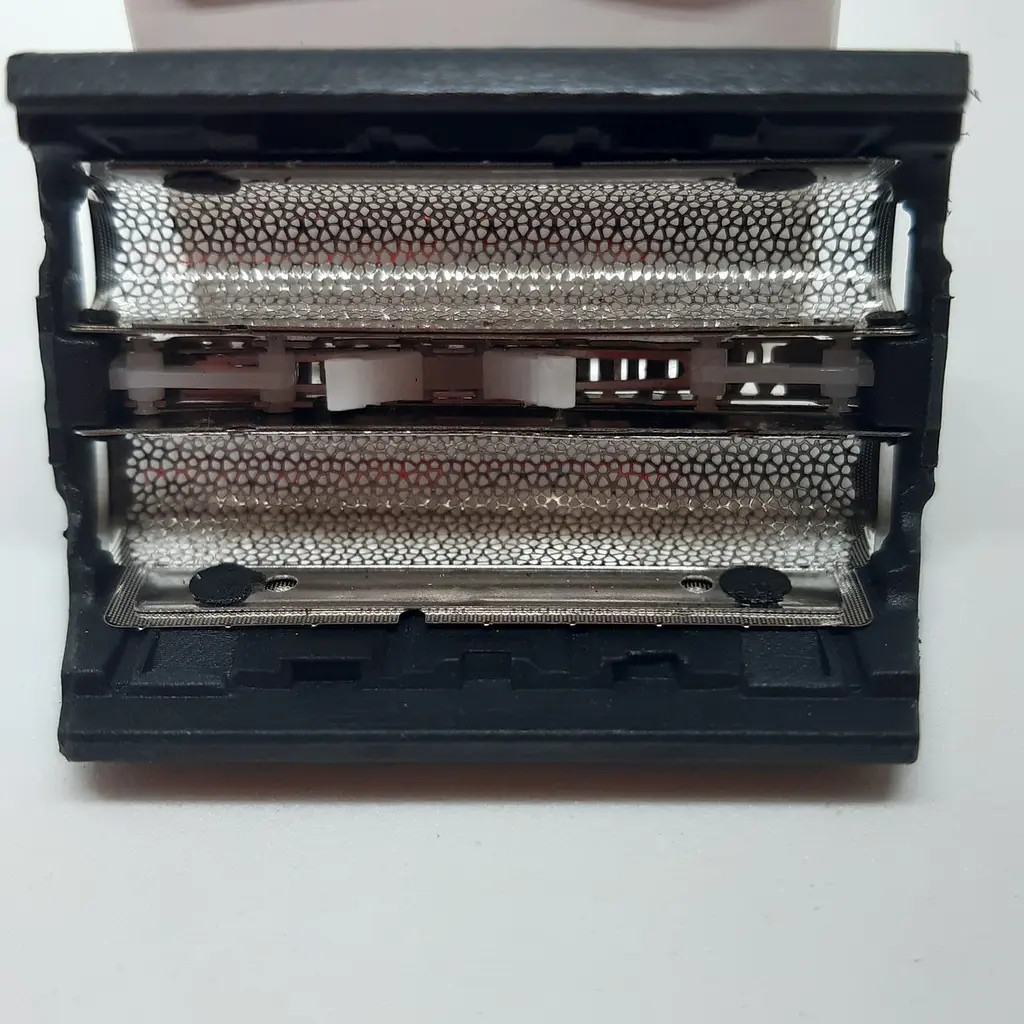 Сітка для бритви Braun Series 3 серії 5000 та 6000 31В  - фото 3