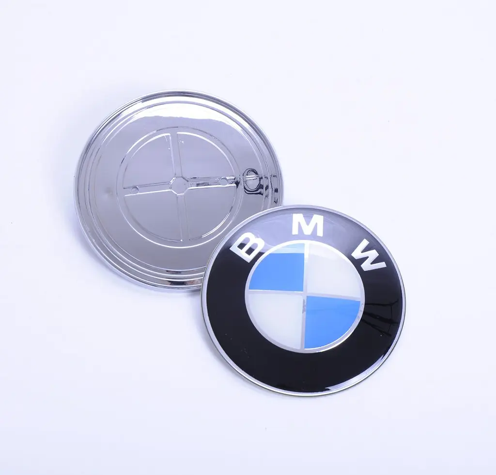 Емблема для Bmw 82 мм пластикова 2 пуклі Оригінал якість - фото 2