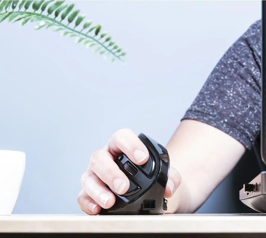 Беспроводная мышь Trust Voxx Rechargeable Ergonomic WL Black (23731_TRUST) - фото 8