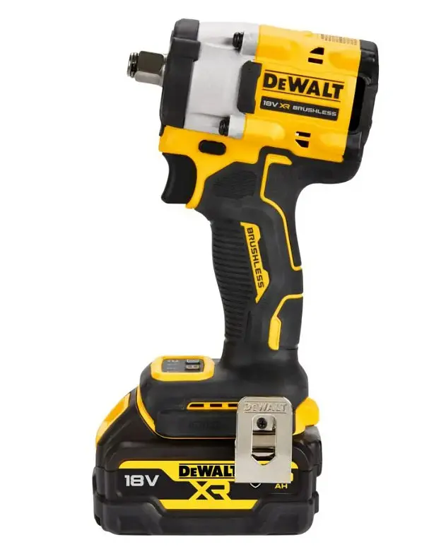 Гайкокрут ударний акумуляторний DeWalt з АКБ та ЗП DCF921P2G - фото 3