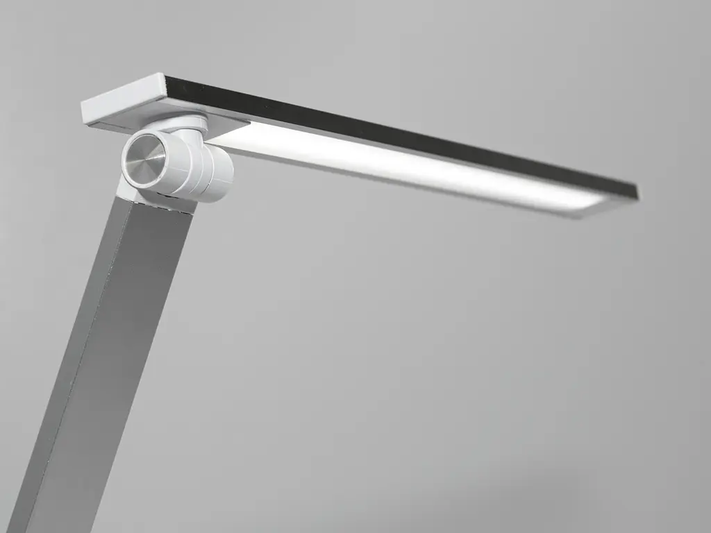 Світлодіодна настільна лампа з бездротовою зарядкою Diasha A5502P SL wireless charge - фото 5