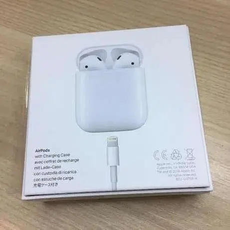 Беспроводная гарнитура Apple AirPods MMEF2 оригинал - фото 7