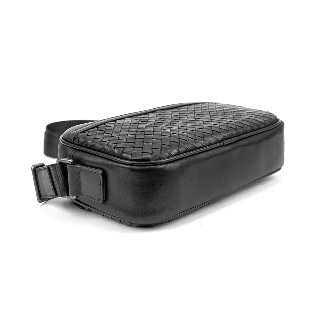 Шкіряна чоловіча плетена сумка чорного кольору TIDING BAG 883621-2A - фото 3