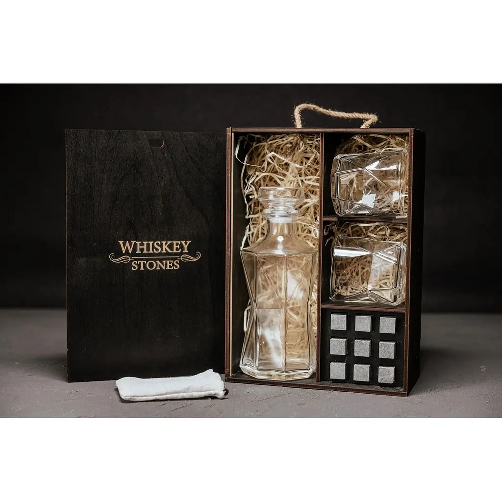 Подарунковий набір Whiskey Stones камені для віскі 9 штук + інструкція + мішечок для зберігання + щипці + 2 склянки та декантер - фото 2