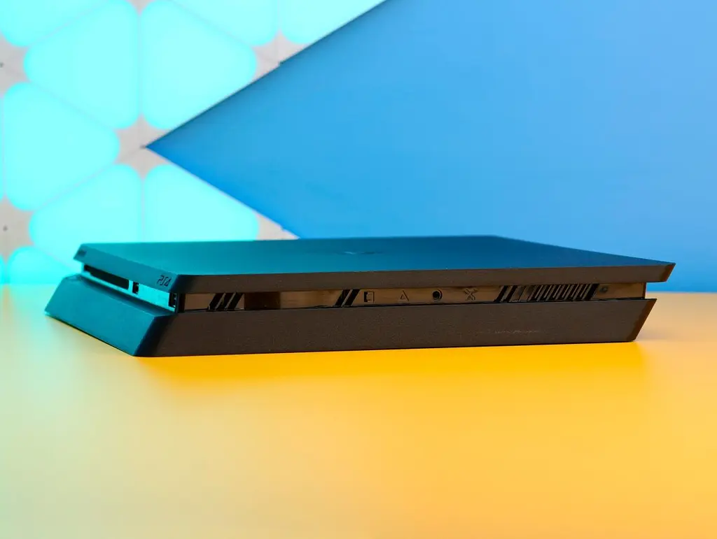 Ігрова консоль Sony PlayStation 4 Slim 500 ГБ чорна б/в [174902] - фото 3