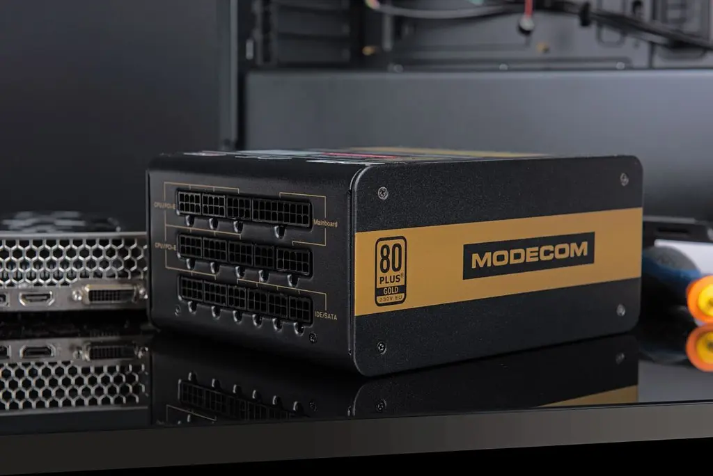 БЖ 850W Modecom VOLCANO 850 GOLD, 120mm, MODULAR, 80+ Gold, Retail Box (ZAS-MC92-SM-850-ATX-VOLCA) - фото 2
