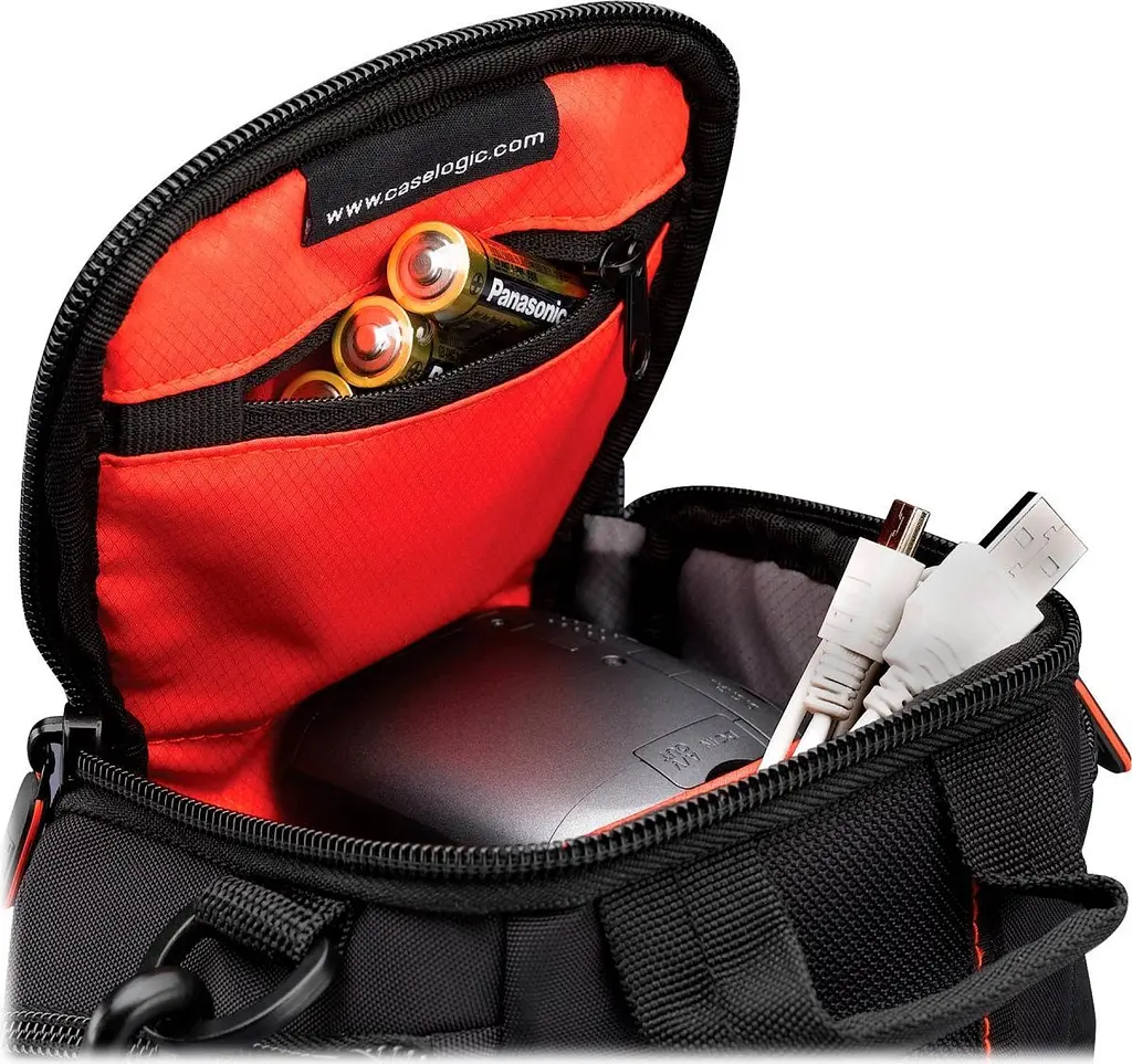 Сумка для фотоапарата Case Logic Camera Holster Black (DCB304K) [88585] - фото 6