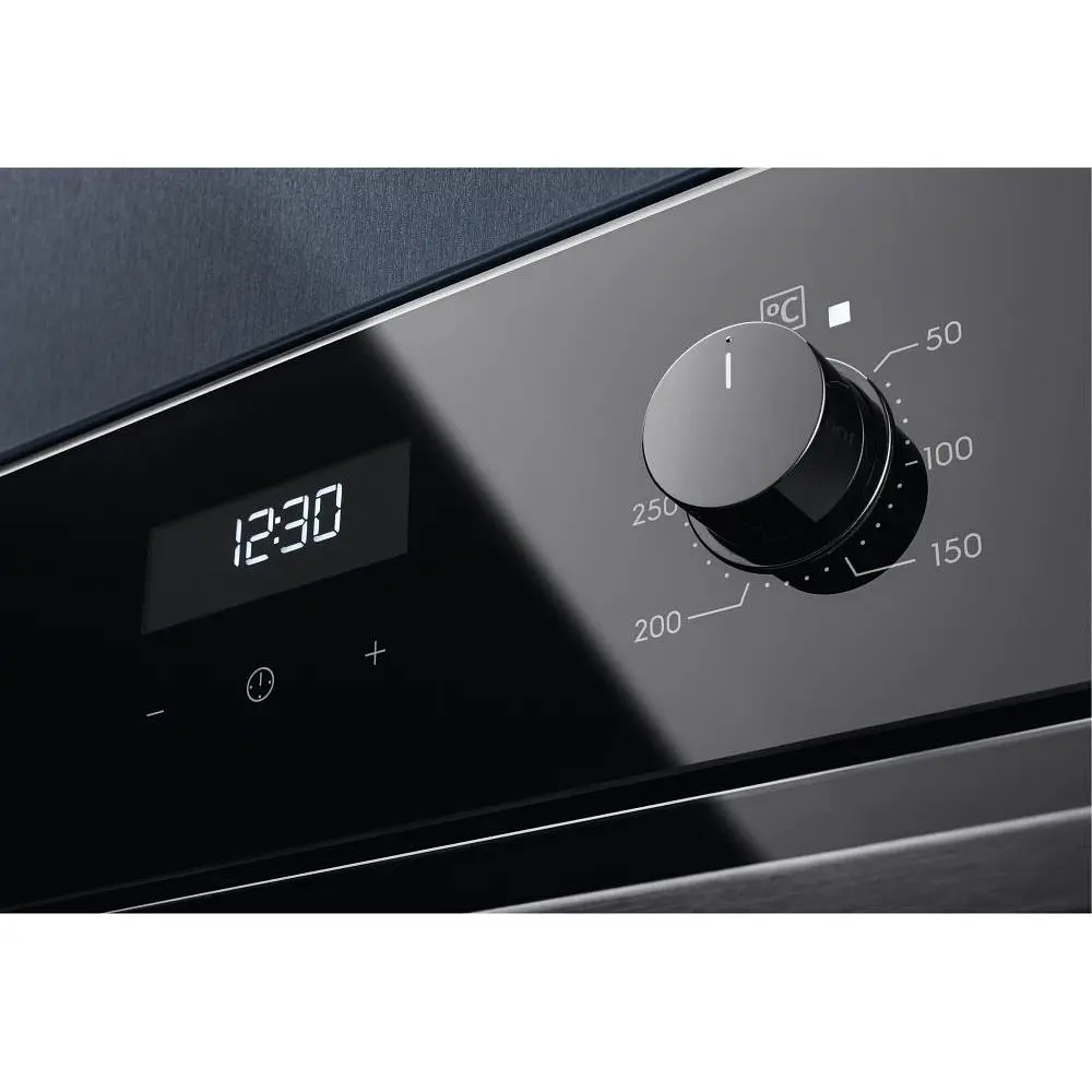 Духовка електрична Electrolux EOD5H70BZ - фото 3
