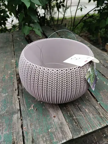 Подвесной горшок с кашпо для цветов Keter 9.4 л Cozies M с цепочкой фиолетовый - фото 3