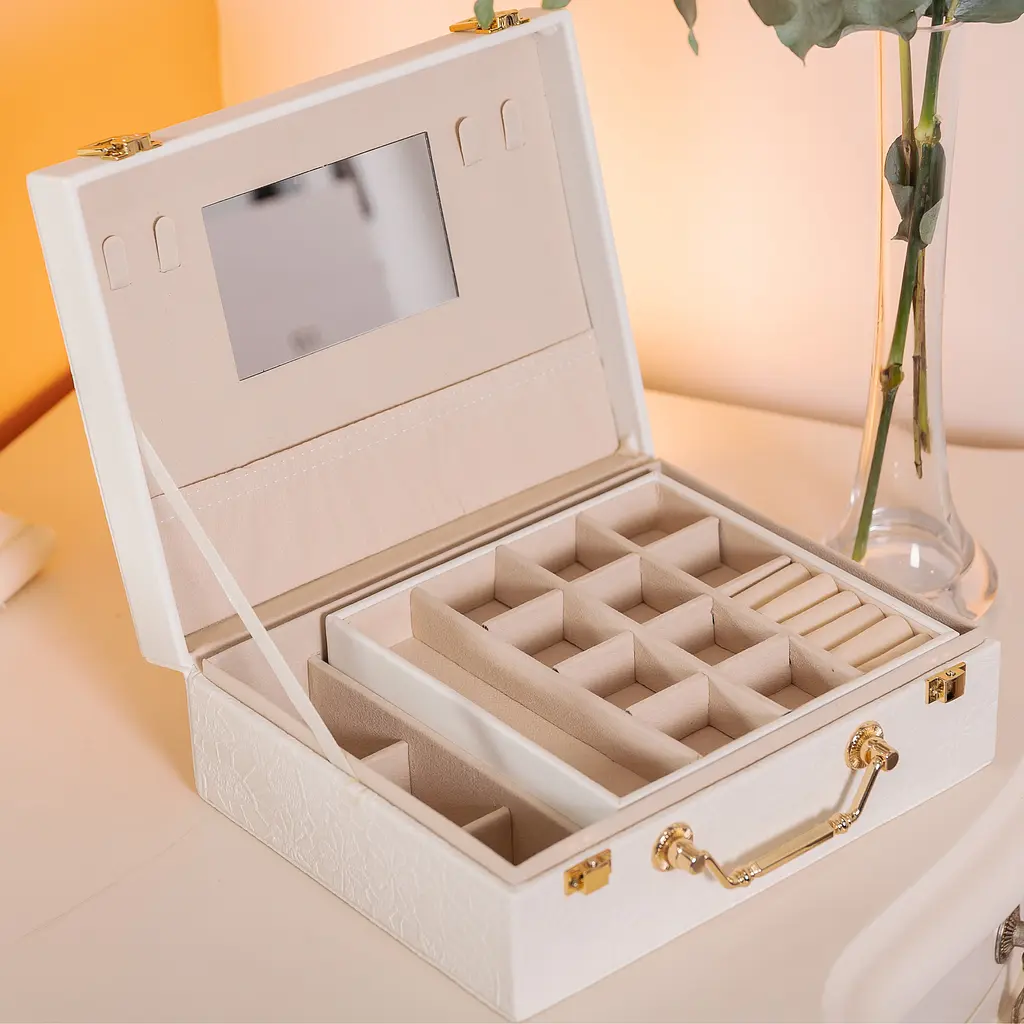 Кейс-органайзер для прикрас Yiwu з накидними замками 24x18.5x8.5 см білий HP-5-15W - фото 7