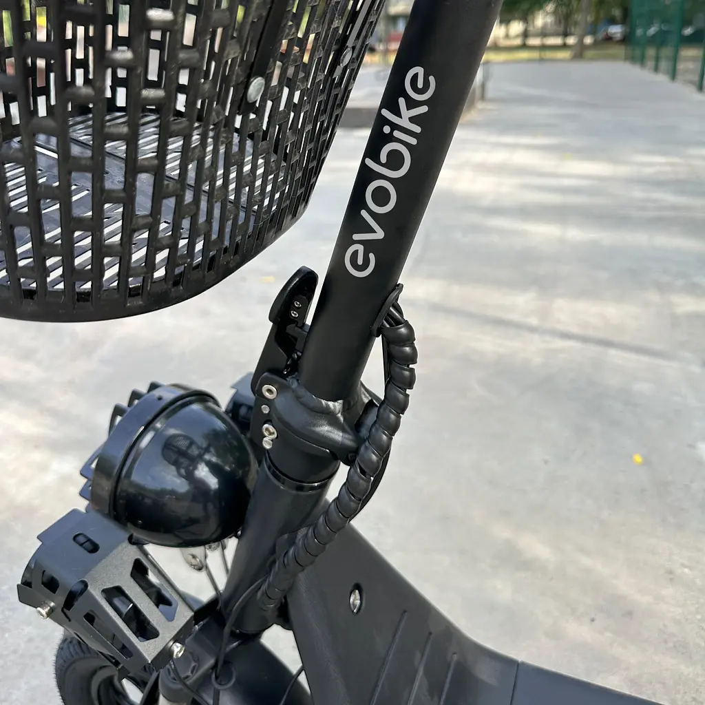 Электросамокат EVOBIKE Zen U12 MAX 2025 года черный | электросамокат с тремя фарами, корзинкой и багажником - фото 5