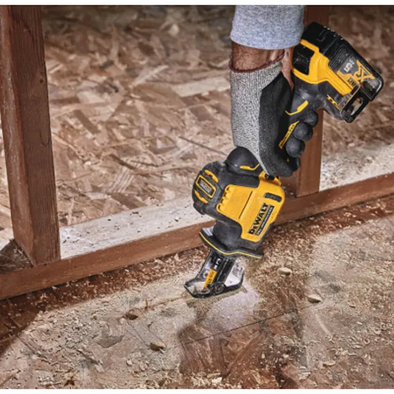 Шабельна пила DeWALT 18В XR Li-lon, 0 - 2800 ход/хв, 1.43 кг (без АКБ та ЗП) (DCS369N) - фото 9
