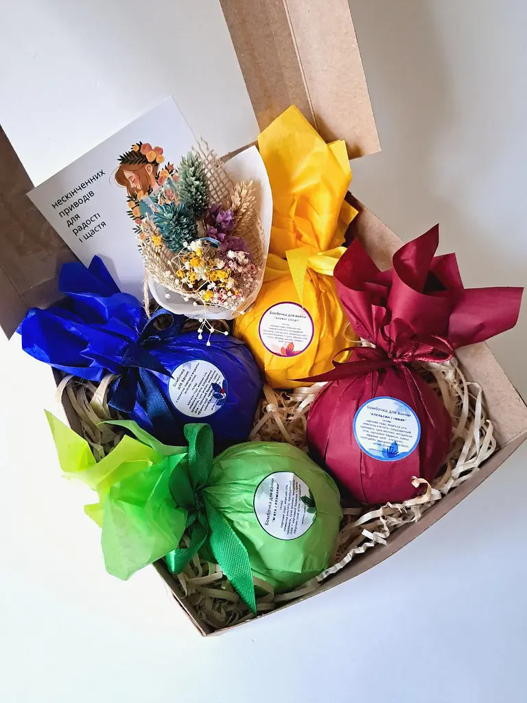 Набір ЕКО бомбочок-гейзерів Svich Shop 4bombs 4 шт. 720 г - фото 3