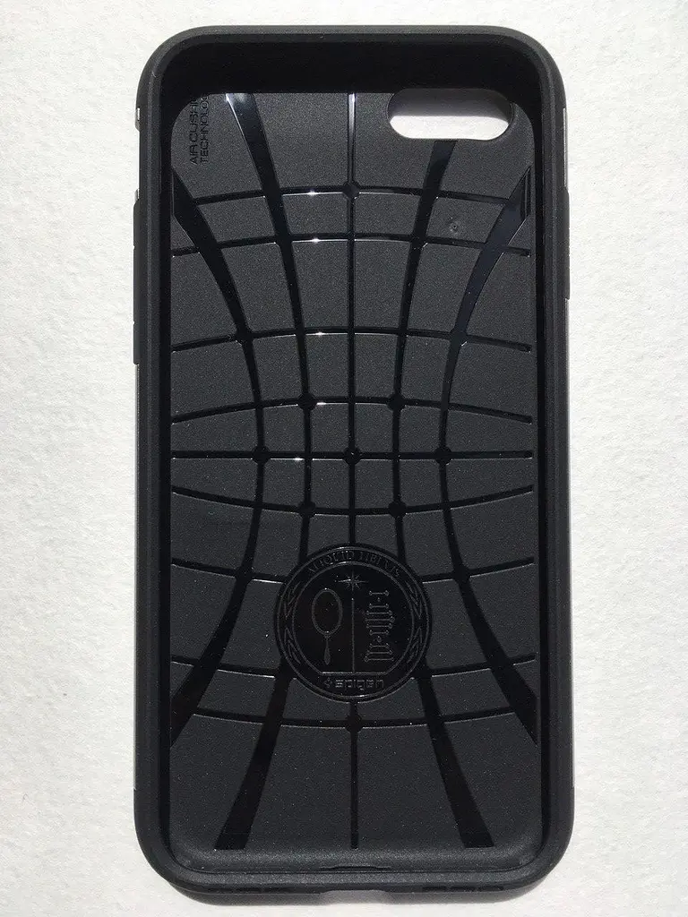 Оригінальний протиударний чохол Spigen Slim Armor для iPhone 7, 8 | SE 2020 | SE 2022 (ACS00887) - фото 7