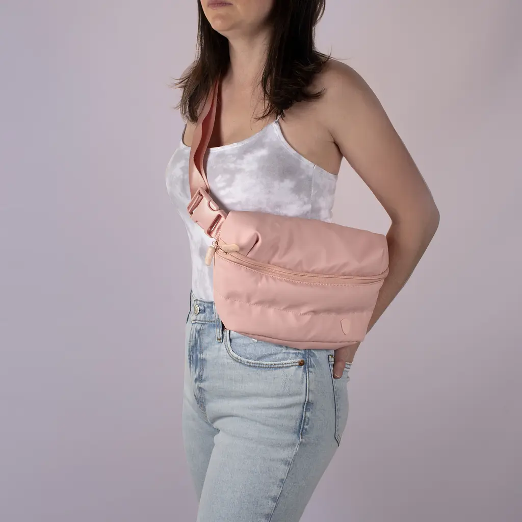 Сумка поясна Heys Puffer Waist Bag Rose (30125-0025-00) - фото 7