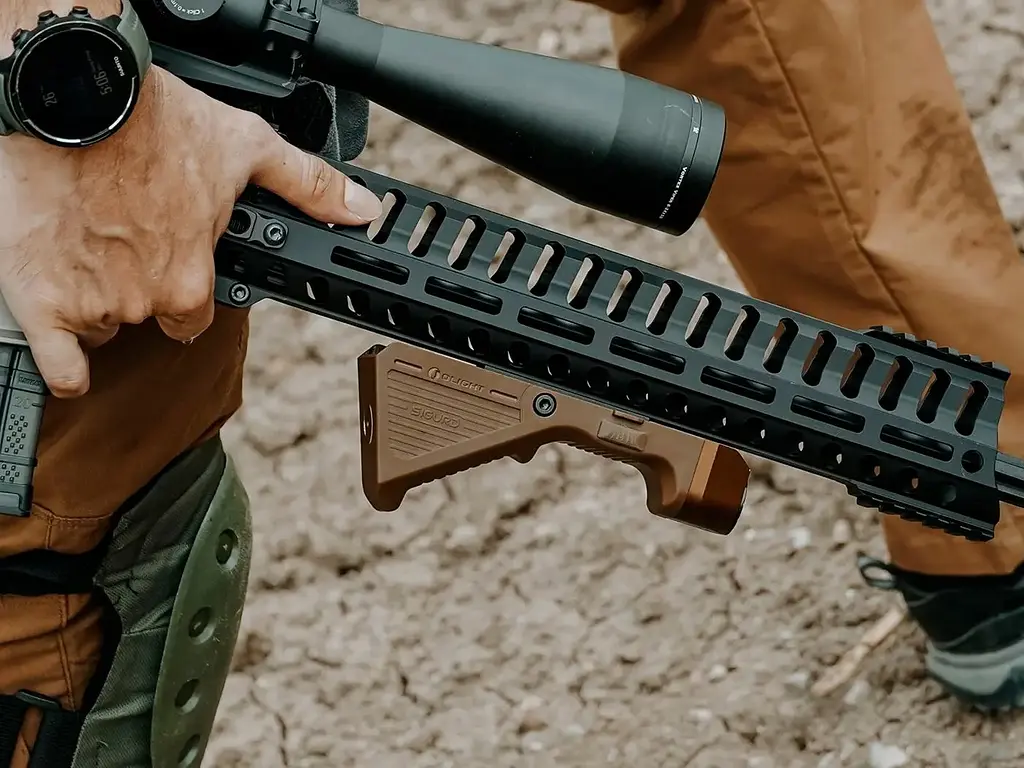 Фонарь Olight Sigurd Desert Tan - фото 14