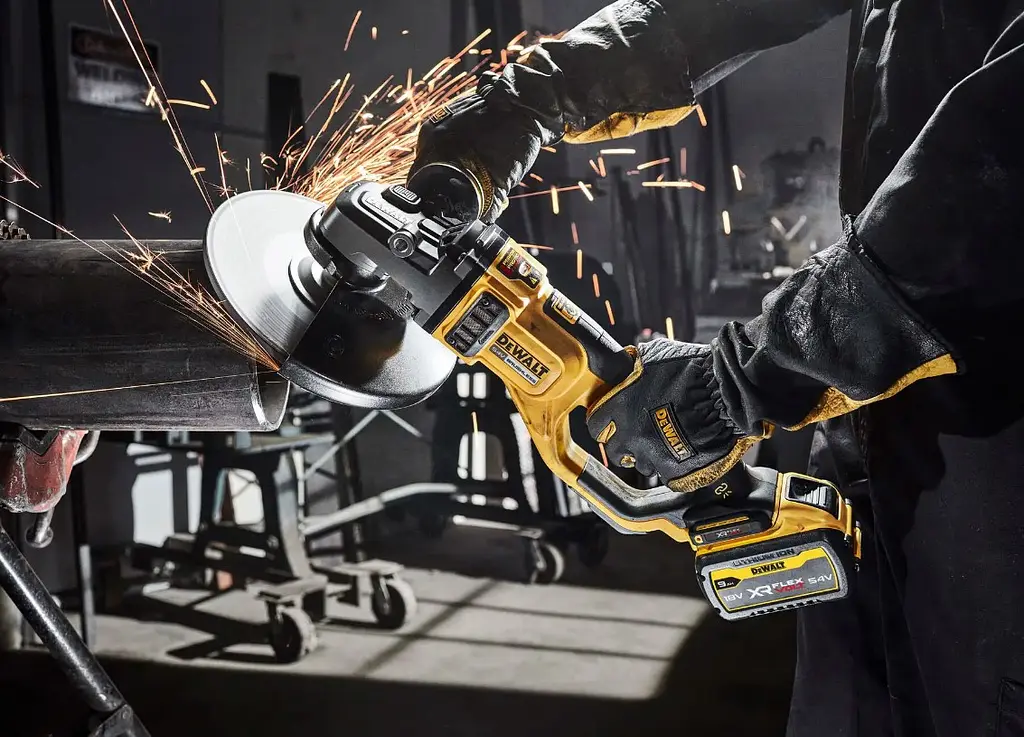 Шліфмашина кутова акумуляторна DeWalt без АКБ та ЗП DCG460NK - фото 5