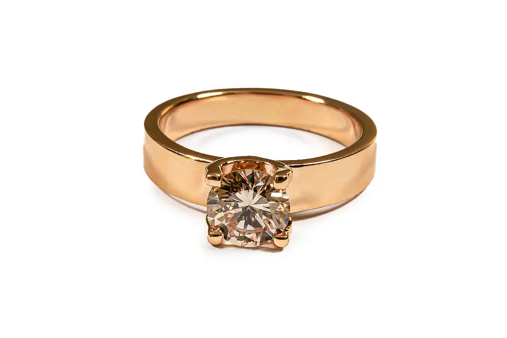 Каблучка з шипами з муассанитом 1ct 20 K-0311