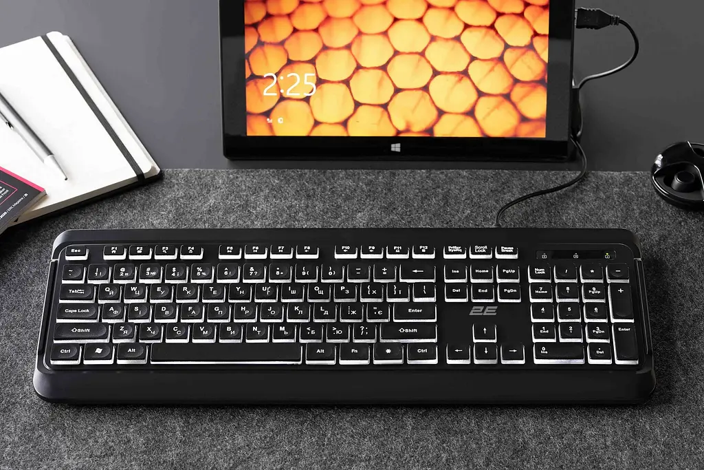 Клавіатура мембранна USB з LED-підсвіткою 2E KS-120 Black, 104key, USB-A, EN/UK, White LED - фото 2