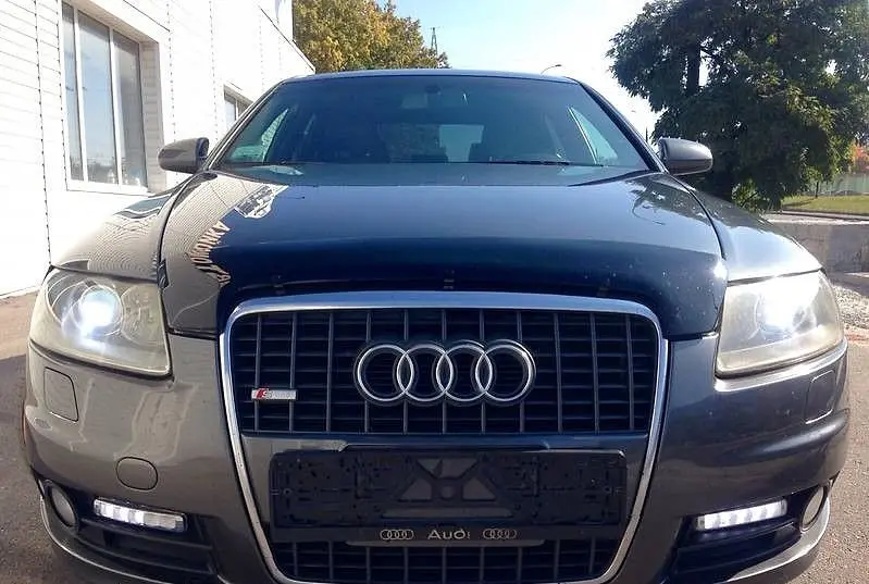 Дефлектор капоту мухобійка для Audi A6 2006-2011 - фото 2