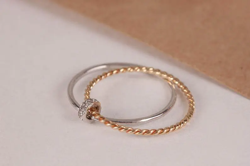 Каблучка з білого та жовтого золота з фіанітами 22 K-0038 - фото 4
