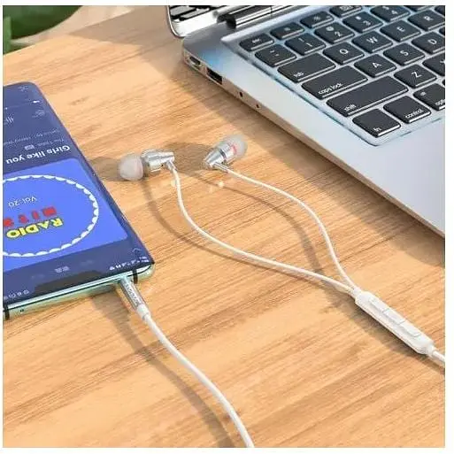 Навушники Hoco Delight wired digital earphone with microphone M90 ​​білі 6931474759368 - фото 4