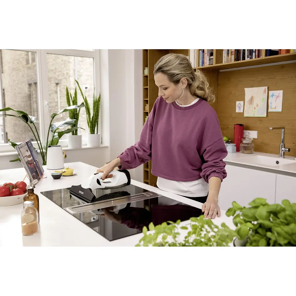 Оконный пылесос Karcher WV 2 Plus NP EU белый (1.633-661.0) - фото 8