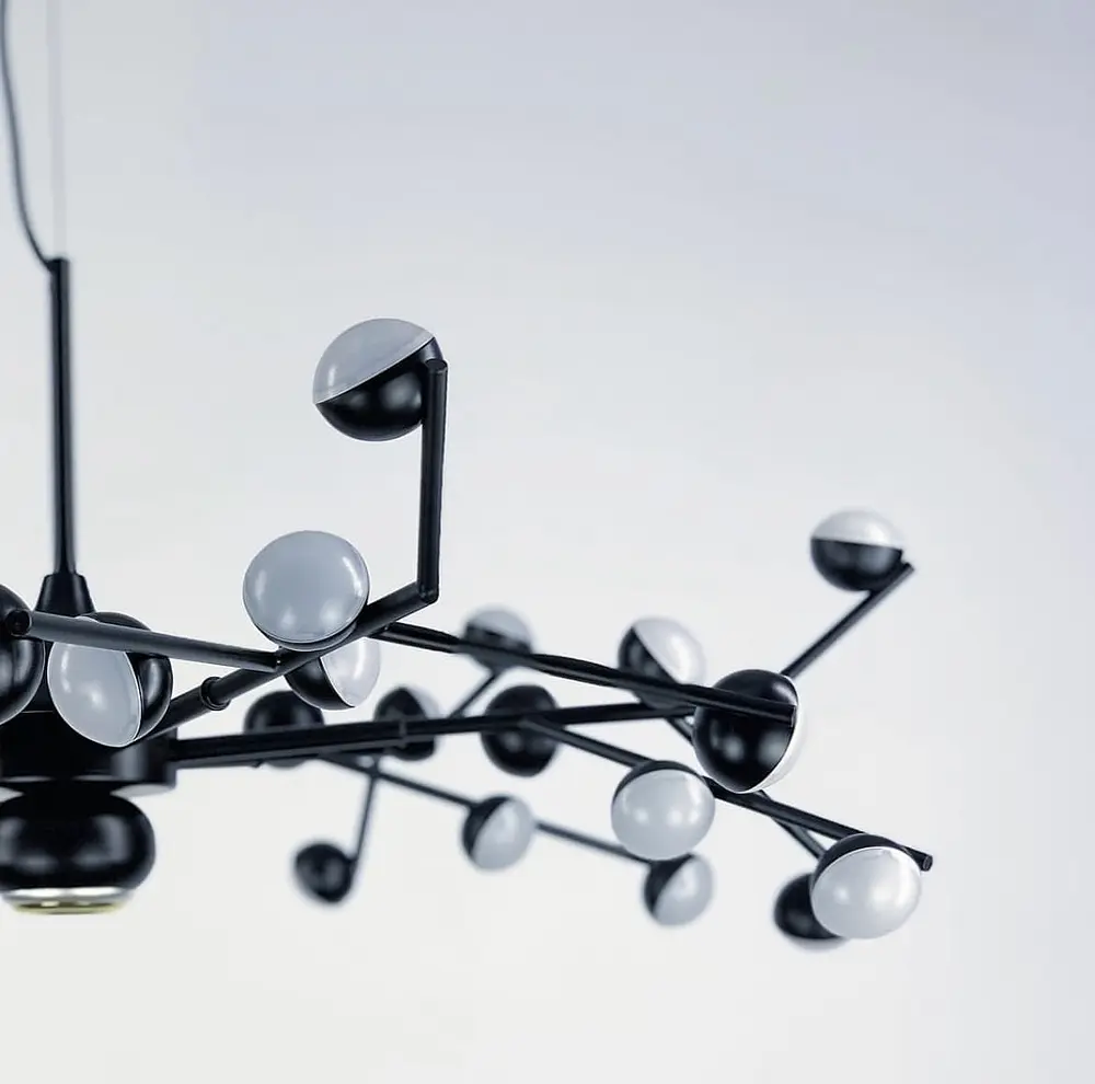 Светильник-молекула в черном цвете со встроенными светодиодами Line.F Количество ламп 36 - фото 3