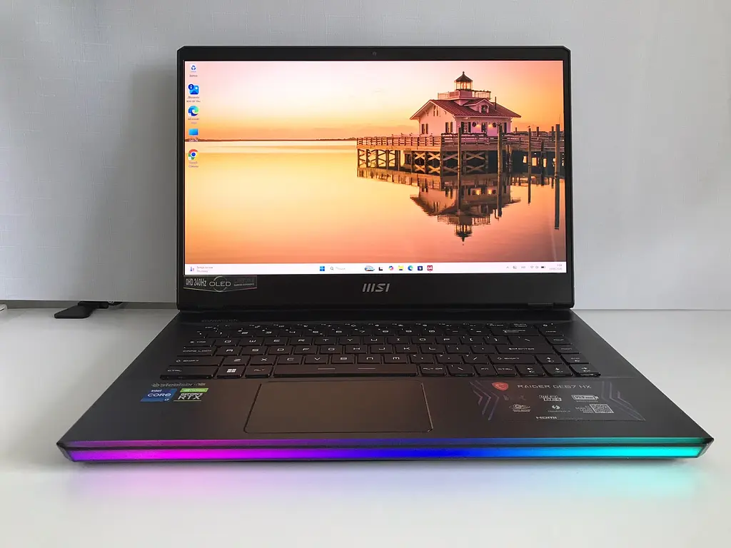 Ноутбук MSI Raider GE67 HX (i7-12800HX / 16GB / SSD 512GB / 2560x1440 OLED 240Hz) б/у - фото 2