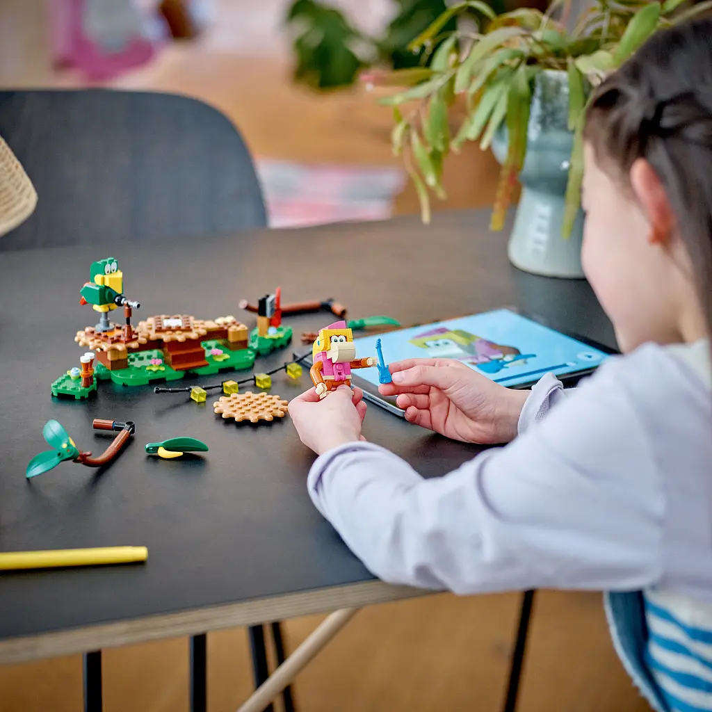 Конструктор LEGO Super Mario™ Імпровізація в джунглях Діксі Конґ. Додатковий набір 174 деталі (71421) - фото 8