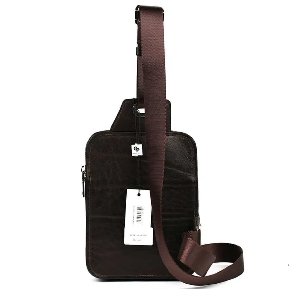 Чоловіча шкіряна сумка-слінг у коричневому кольорі. GRANDE PELLE 20х14х3.5 см sum0028222 - фото 2