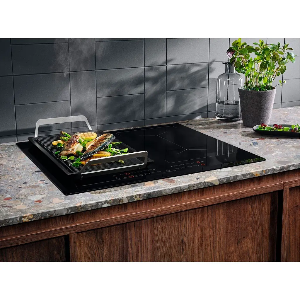 Індукційна варильна поверхня Electrolux CIV634 [137861] - фото 11