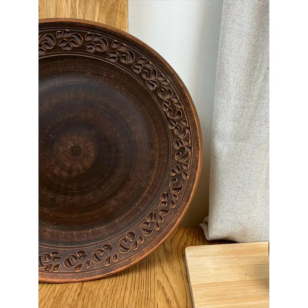 Тарілка 21 см керамічна (глиняна) різьблена Декор - фото 6