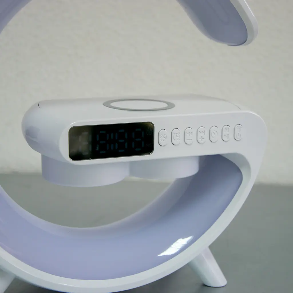 Настільний смарт нічник RGB світильник з бездротовою зарядкою Bluetooth колонка G11 15W BT - фото 4